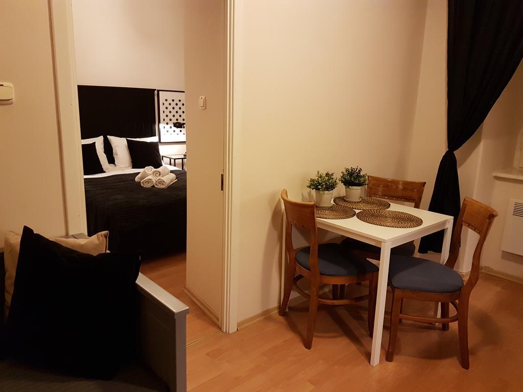Czarna Kawka Apartamenty Cracovia Esterno foto