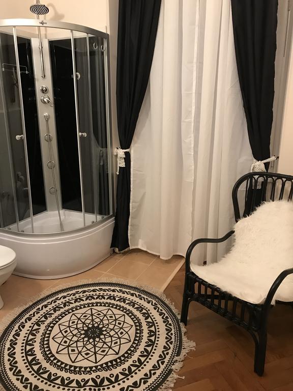 Czarna Kawka Apartamenty Cracovia Esterno foto