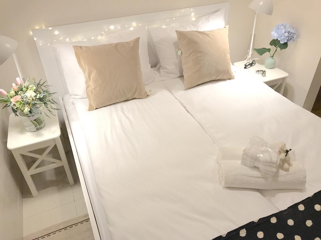 Czarna Kawka Apartamenty Cracovia Esterno foto